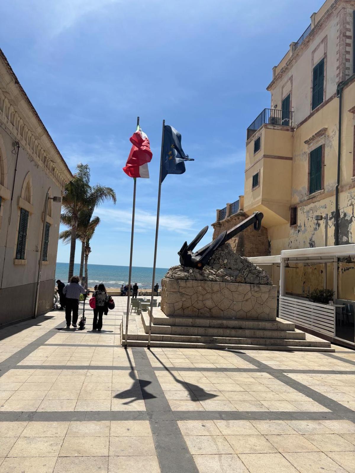 Acquamarina House Marina Di Ragusa Exteriör bild