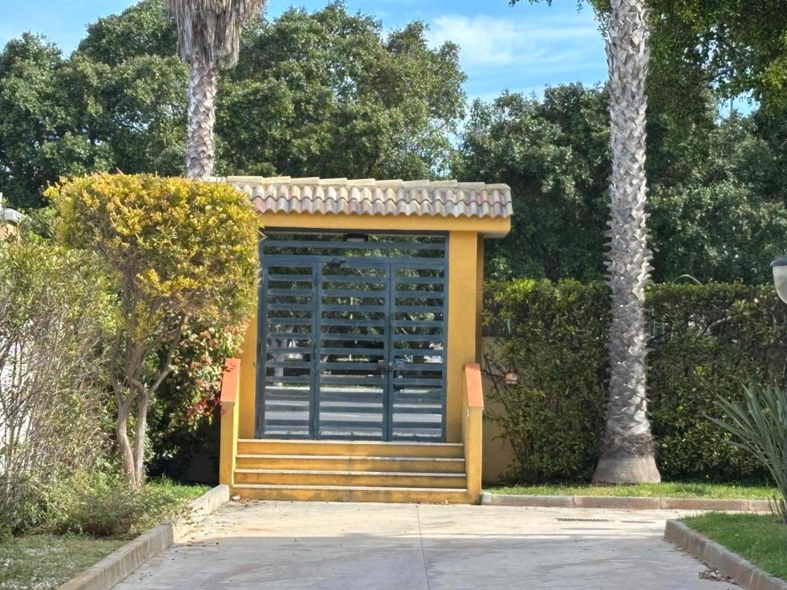 Acquamarina House Marina Di Ragusa Exteriör bild